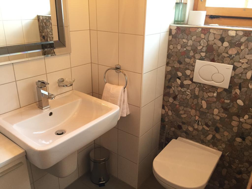 Chalet Charming Grächen Стая снимка