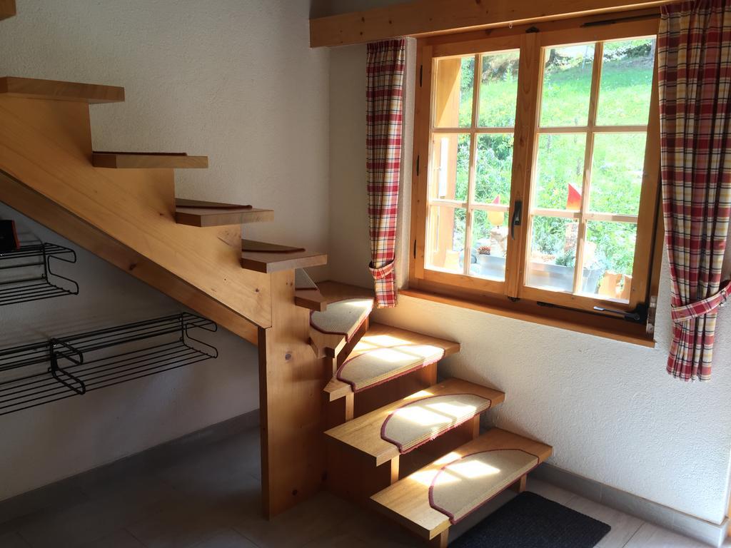 Chalet Charming Grächen Стая снимка